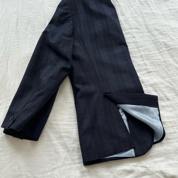 Filippa K Men's Navy Pinstripe Blazer - Picture 5 of 6